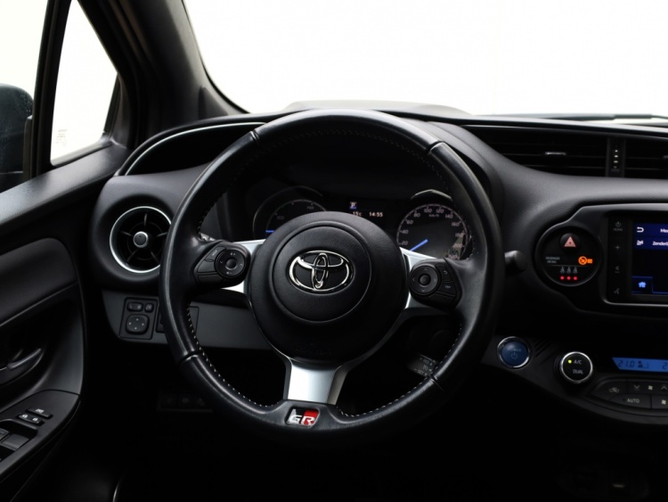 Toyota Yaris 1.5 Hybrid GR-Sport | Bi-Tone | Carplay | Leder/Alcantara