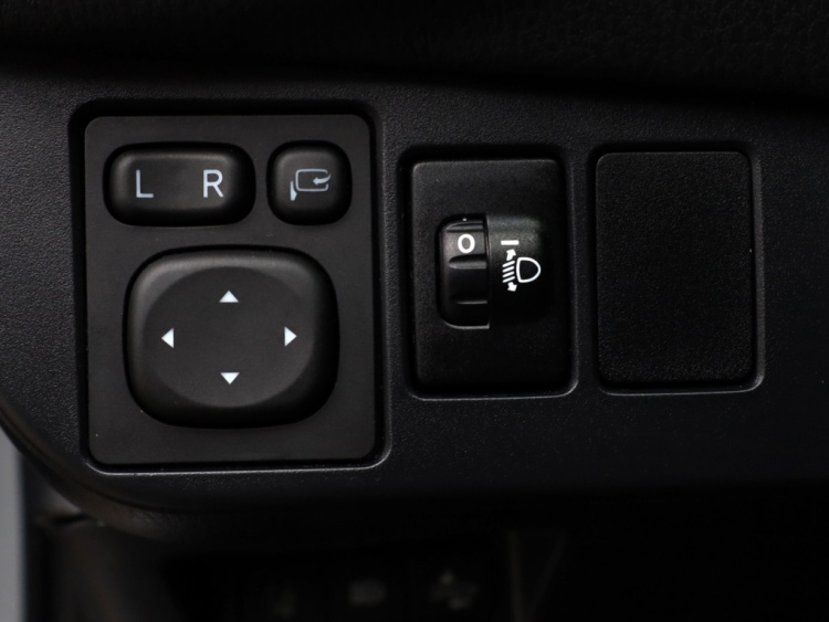 Toyota Yaris 1.5 Hybrid GR-Sport | Bi-Tone | Carplay | Leder/Alcantara