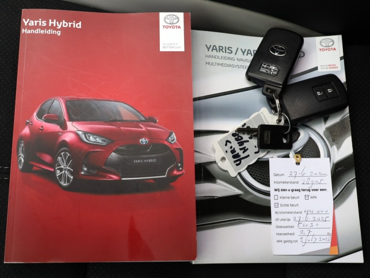 Toyota Yaris 1.5 Hybrid GR-Sport | Bi-Tone | Carplay | Leder/Alcantara
