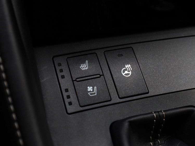 Lexus RC 300h F Sport Premium | Mark Levinson | Carplay | Schuifdak