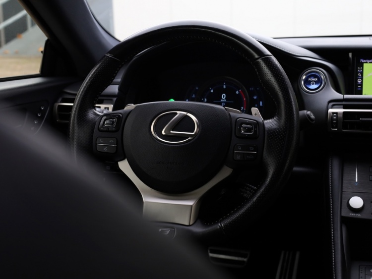 Lexus RC 300h F Sport Premium | Mark Levinson | Carplay | Schuifdak