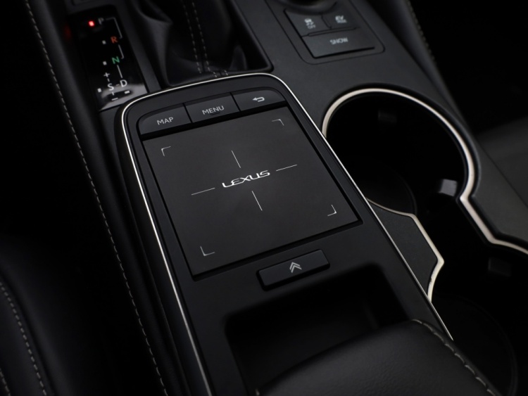Lexus RC 300h F Sport Premium | Mark Levinson | Carplay | Schuifdak