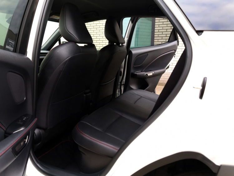 Lexus LBX Emotion 2WD | Tech Pack | Leder | El achterklep | Dodehoek