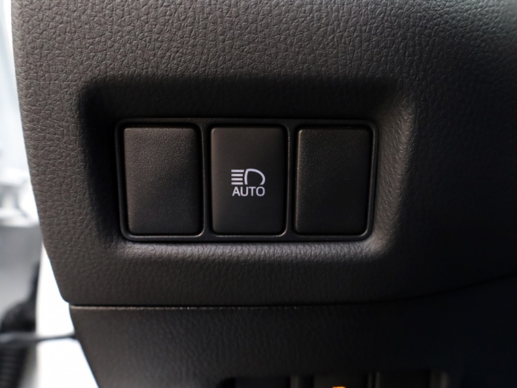 Toyota C-HR 2.0 Hybrid Style | Bi-Tone | Full Led | Trekhaak afn.