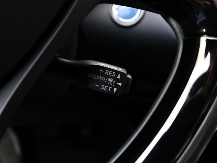 Toyota C-HR 2.0 Hybrid Style | Bi-Tone | Full Led | Trekhaak afn.