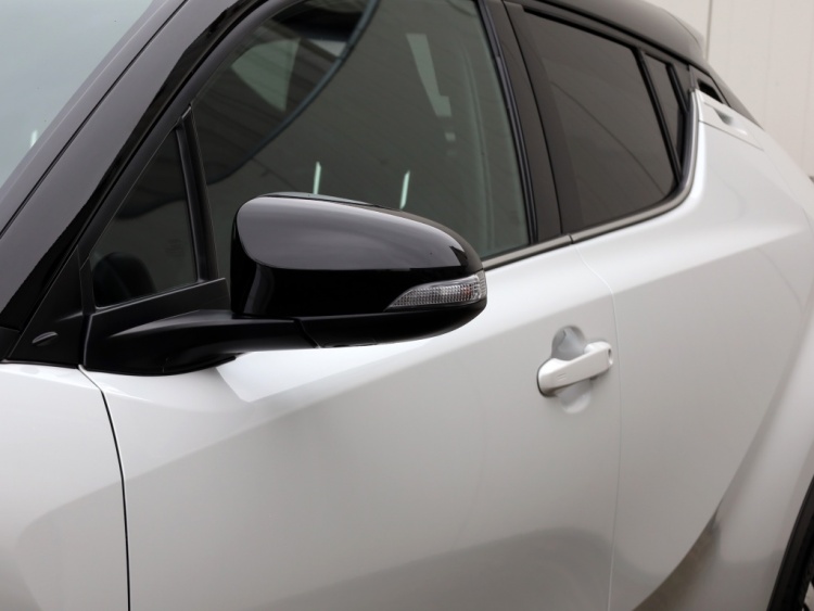 Toyota C-HR 2.0 Hybrid Style | Bi-Tone | Full Led | Trekhaak afn.