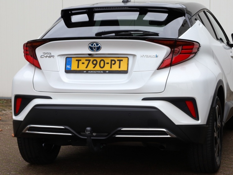 Toyota C-HR 2.0 Hybrid Style | Bi-Tone | Full Led | Trekhaak afn.
