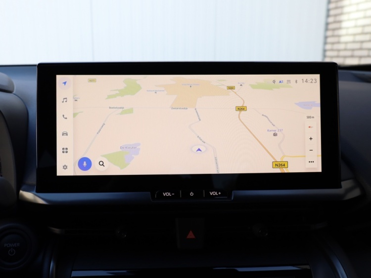 Toyota C-HR 2.0 PHEV 220 Dynamic | Nieuw! | Bi-Tone | Premium Navi |