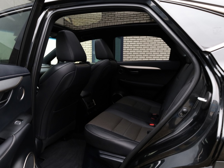 Lexus NX 300h AWD F Sport Premium | Mark Levinson | Panoramadak | Head Up