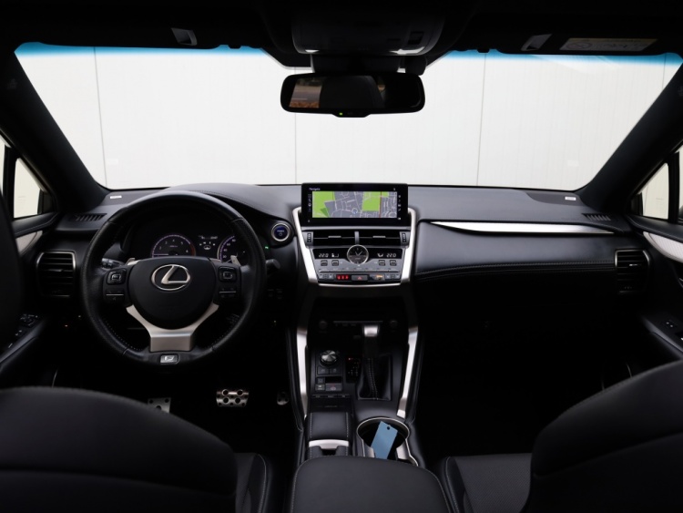 Lexus NX 300h AWD F Sport Premium | Mark Levinson | Panoramadak | Head Up