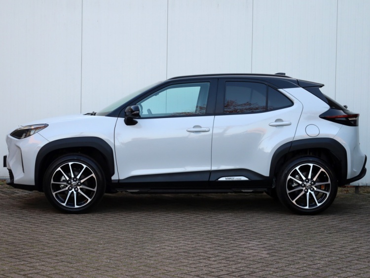 Toyota Yaris Cross 1.5 Hyb 130 GR Sport | JBL | Head Up | El Achterklep