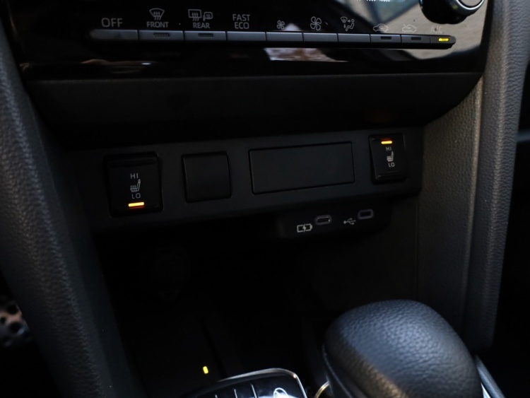 Toyota Yaris Cross 1.5 Hyb 130 GR Sport | JBL | Head Up | El Achterklep