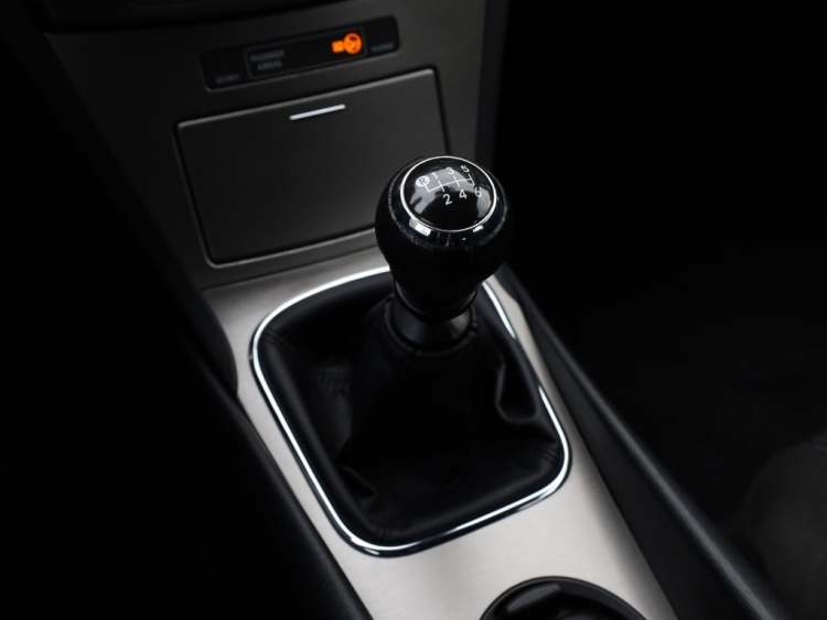 Toyota Avensis wagon 1.8 VVTi Dynamic | Parkeersensoren | Clima | Trekhaak