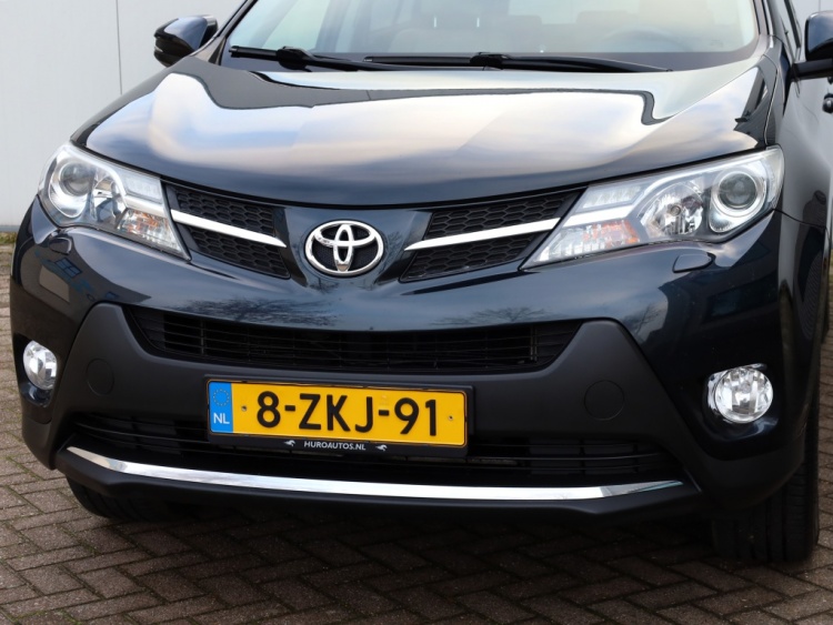 Toyota RAV4 2.0 Executive Business 4WD | Leder | Stoelverwarming | Trekhaak