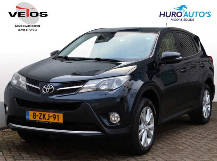 Toyota RAV4 2.0 Executive Business 4WD | Leder | Stoelverwarming | Trekhaak