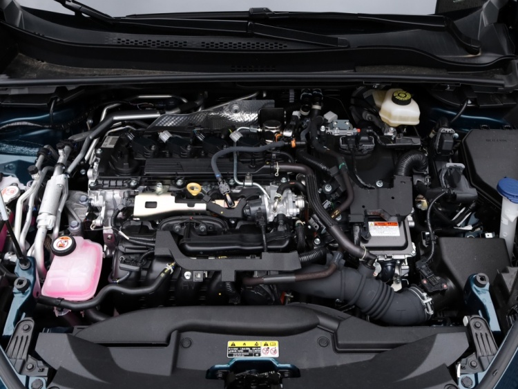 Toyota C-HR 2.0 PHEV 220 Dynamic | Nieuw! | Bi-Tone | Stoel/Stuurwielverwarm