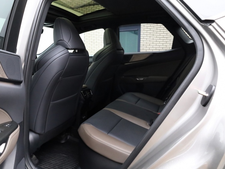 Lexus NX 450h+ AWD Overtrail | Panoramadak | 360 Camera | Head-Up