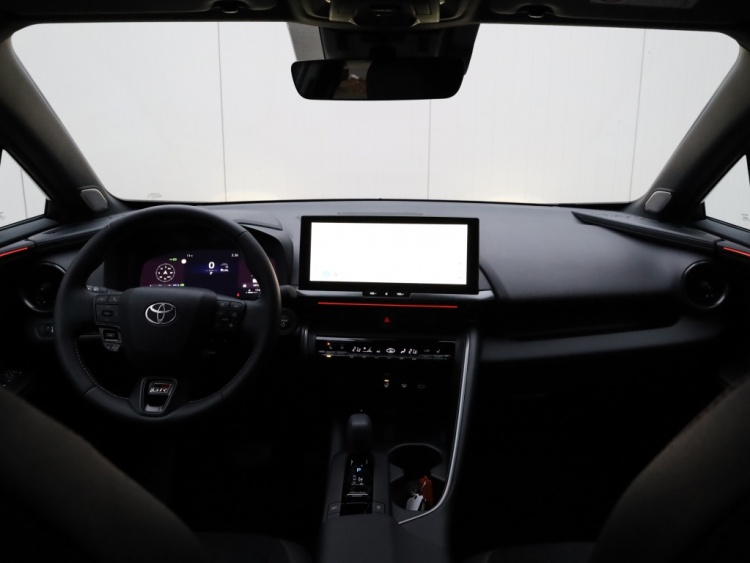 Toyota C-HR 2.0 PHEV 220 GR Sport | Leder/Alcantara | JBL | Memory Seat