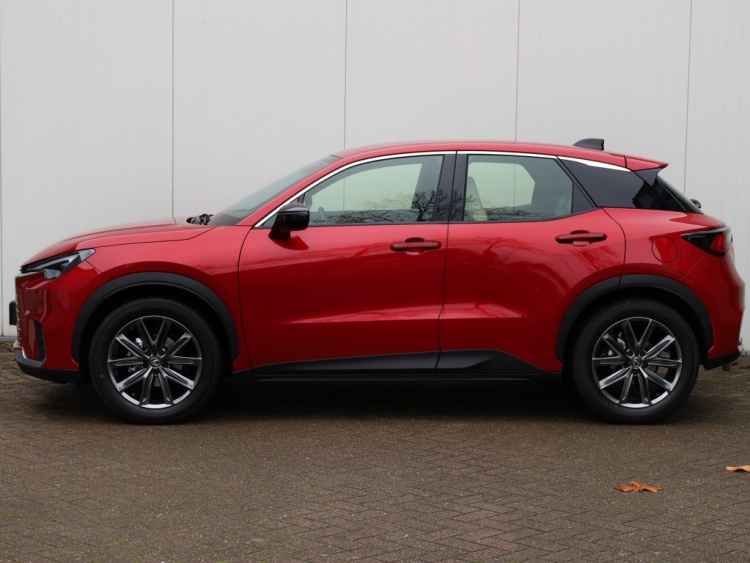 Lexus LBX Elegant 2WD | Tech Pack | Leder | El Achterklep | Stoelverwarmin