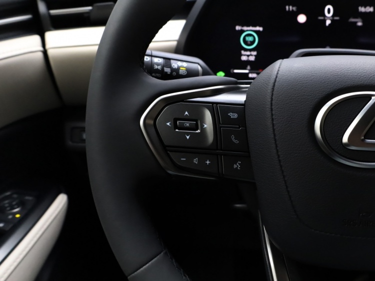 Lexus LBX Elegant 2WD | Tech Pack | Leder | El Achterklep | Stoelverwarmin