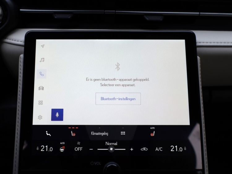 Lexus LBX Elegant 2WD | Tech Pack | Leder | El Achterklep | Stoelverwarmin