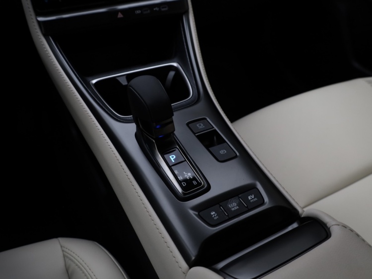 Lexus LBX Elegant 2WD | Tech Pack | Leder | El Achterklep | Stoelverwarmin