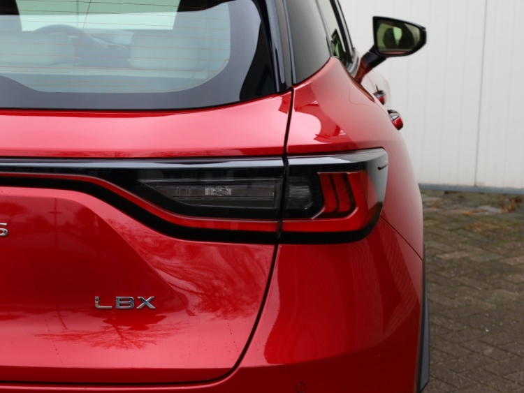Lexus LBX Elegant 2WD | Tech Pack | Leder | El Achterklep | Stoelverwarmin