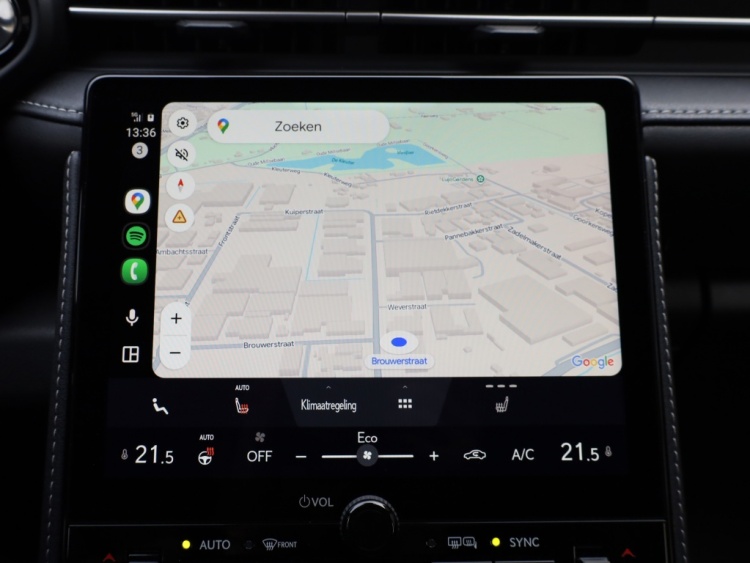 Lexus LBX Relax 2WD | Tech Pack | Memory Seat | El Achterklep