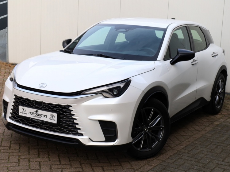 Lexus LBX Relax 2WD | Tech Pack | Memory Seat | El Achterklep