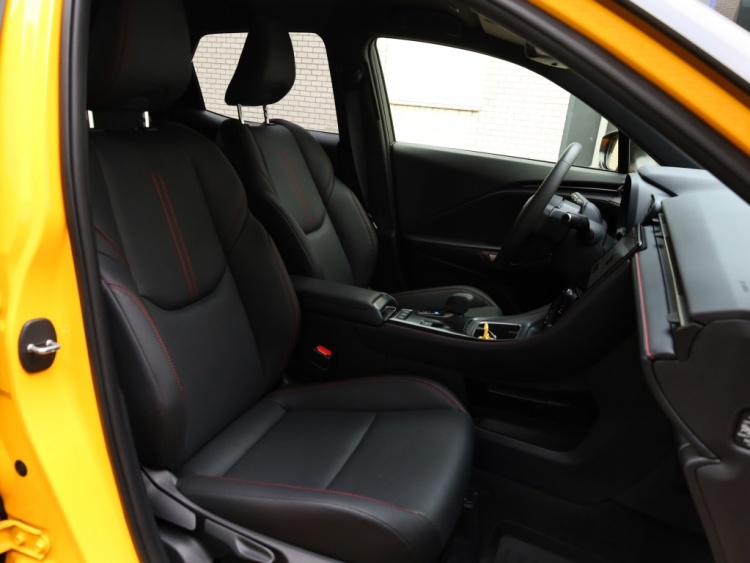 Lexus LBX Emotion 2WD | Tech Pack| Leder | El achterklep |