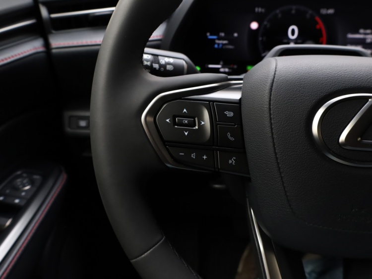 Lexus LBX Emotion 2WD | Tech Pack| Leder | El achterklep |