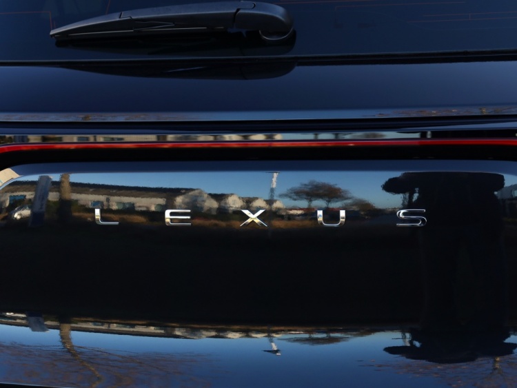 Lexus LBX Relax 2WD | Advanced Pack | Mark Levinson | 360 camera