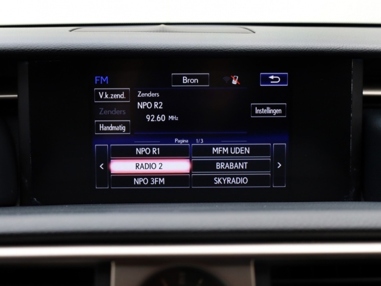 Lexus IS 300h Luxury Line | Mark Levinson | Stoelventilatie | Stuurwielve