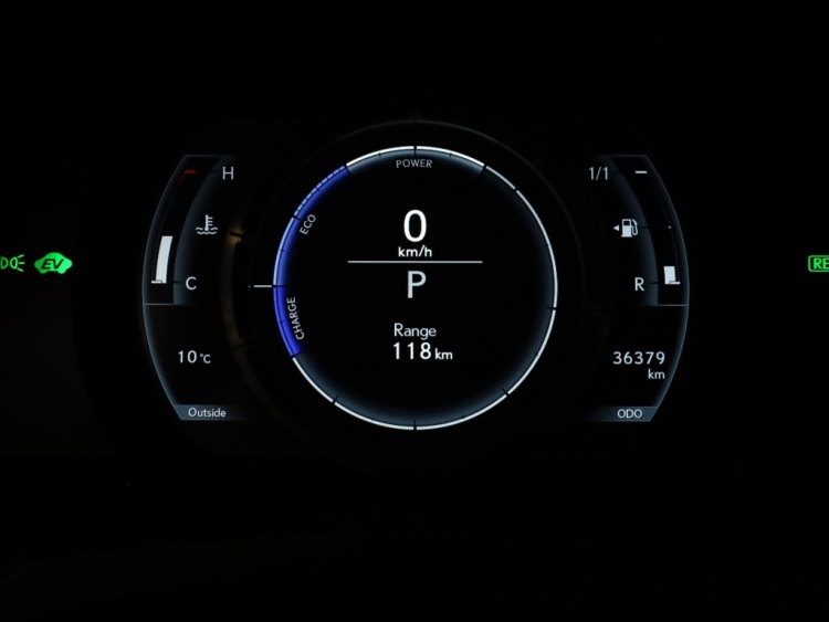 Lexus RC 300h F Sport Premium | Mark Levinson | Stoelventilatie | Schuifd