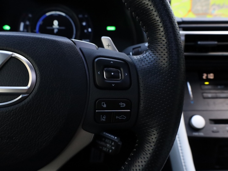 Lexus RC 300h F Sport Premium | Mark Levinson | Stoelventilatie | Schuifd