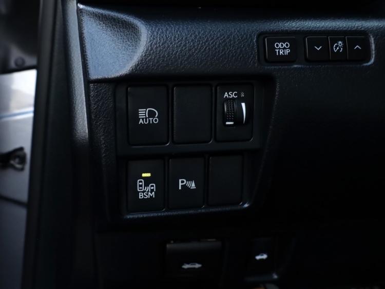 Lexus RC 300h F Sport Premium | Mark Levinson | Stoelventilatie | Schuifd