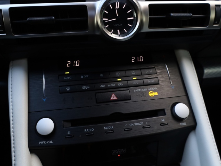 Lexus RC 300h F Sport Premium | Mark Levinson | Stoelventilatie | Schuifd