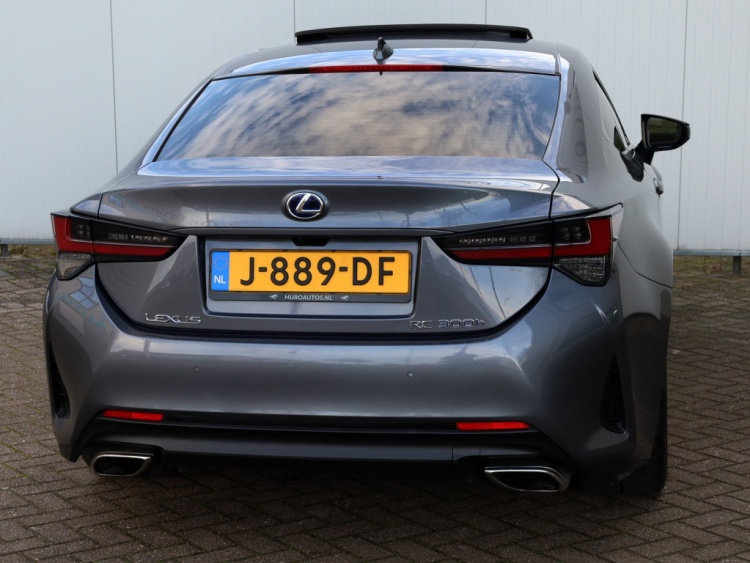 Lexus RC 300h F Sport Premium | Mark Levinson | Stoelventilatie | Schuifd