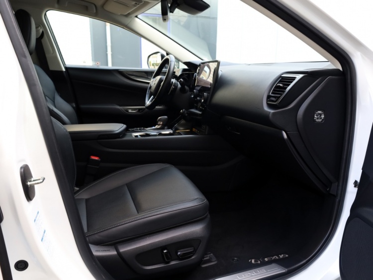 Lexus NX 350h AWD Luxury Line | 360 Camera | Head up | El Achterklep