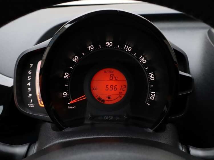 Toyota Aygo 1.0 VVT-i x-cite | Carplay | Airco | NL Auto