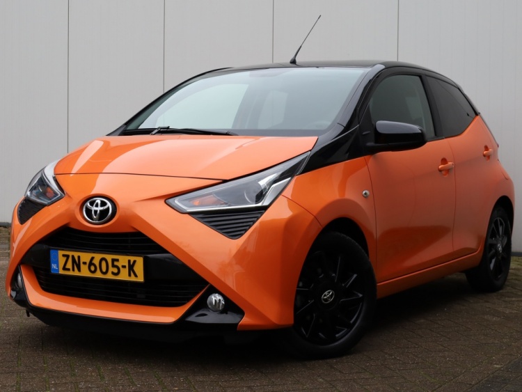 Toyota Aygo 1.0 VVT-i x-cite | Carplay | Airco | NL Auto