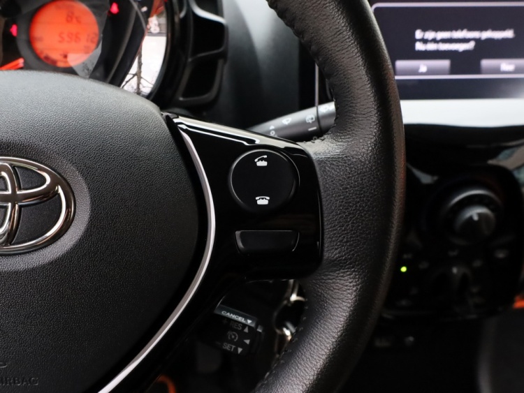 Toyota Aygo 1.0 VVT-i x-cite | Carplay | Airco | NL Auto