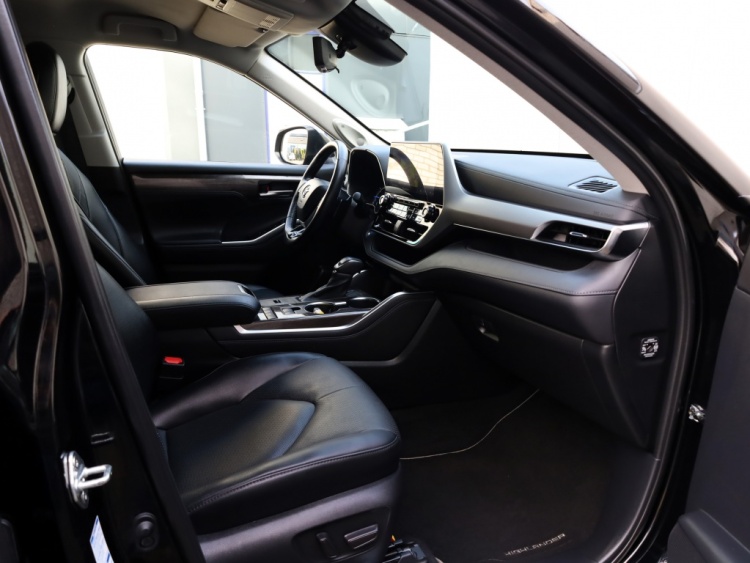 Toyota highlander 2.5 AWD Hybrid Premium | Head up | Stoelventilatie | Premium Nav