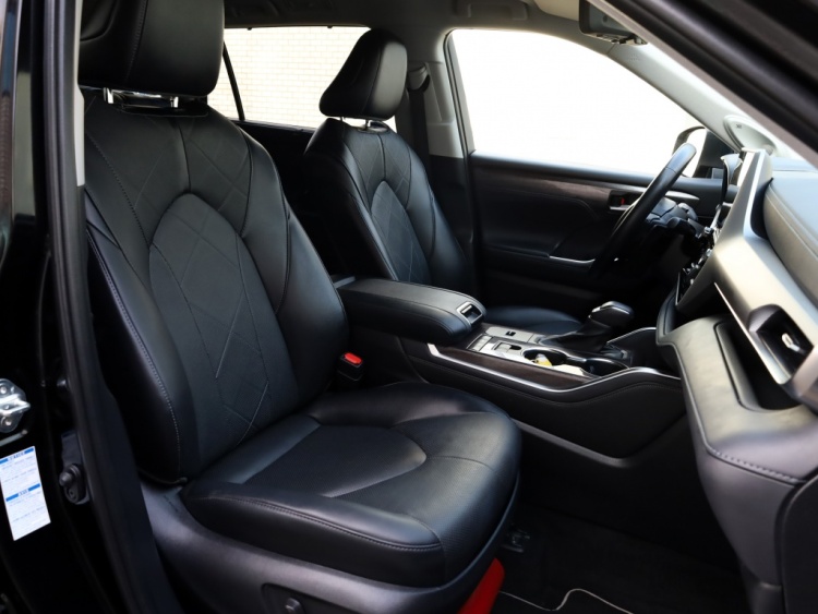 Toyota highlander 2.5 AWD Hybrid Premium | Head up | Stoelventilatie | Premium Nav