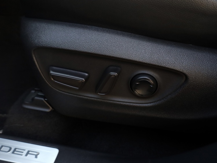 Toyota highlander 2.5 AWD Hybrid Premium | Head up | Stoelventilatie | Premium Nav