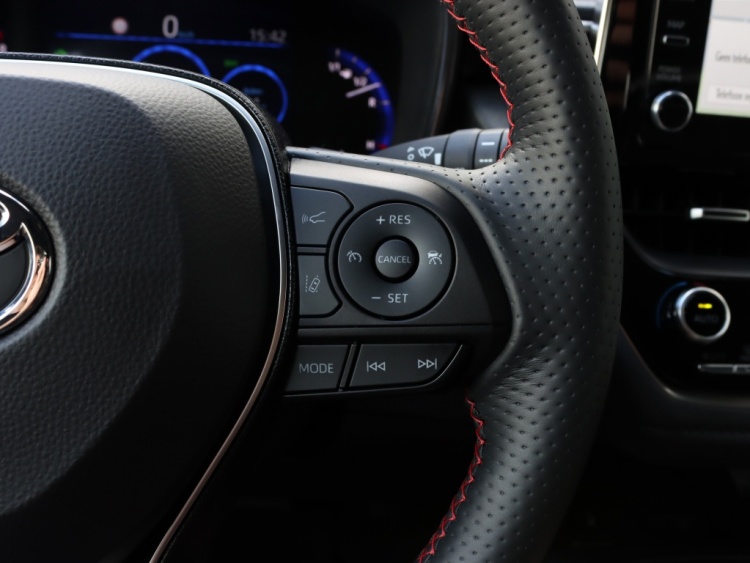 Toyota Corolla Touring Sports 2.0 Hybrid GR-Sport Plus | Panoramadak | JBL Audio | Head-up