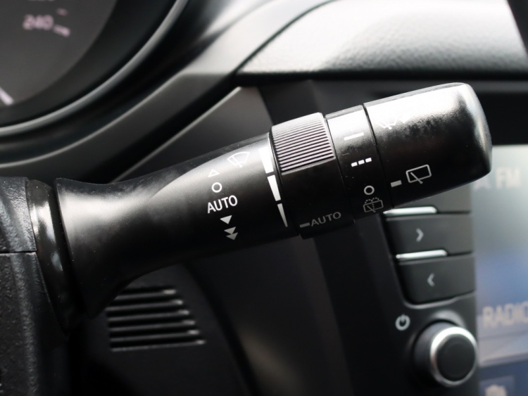 Toyota Avensis Touring Sports 1.8 VVT-i Lease Pro | Panoramadak | Stoelverwarming | Camera