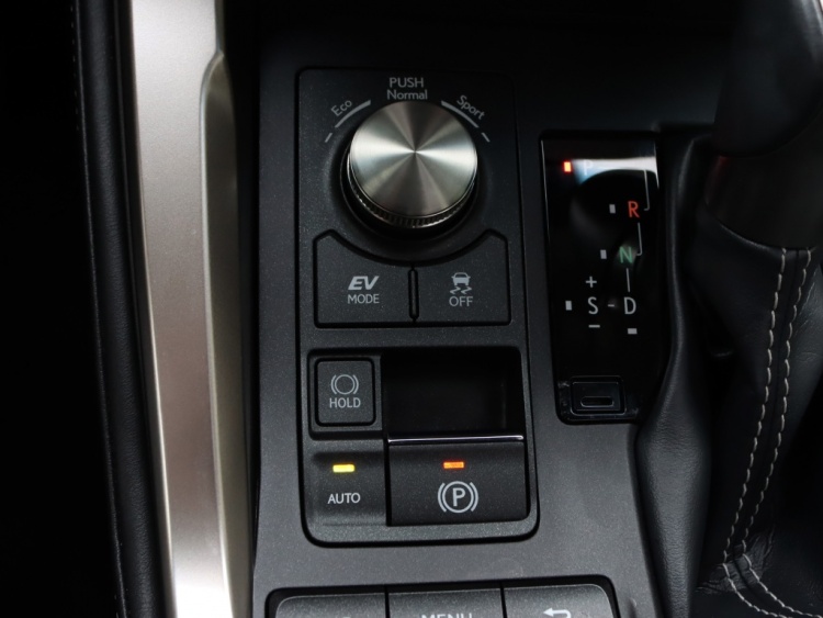 Lexus NX 300h AWD Sport Edition | Panoramadak | Leder | Premium Navi