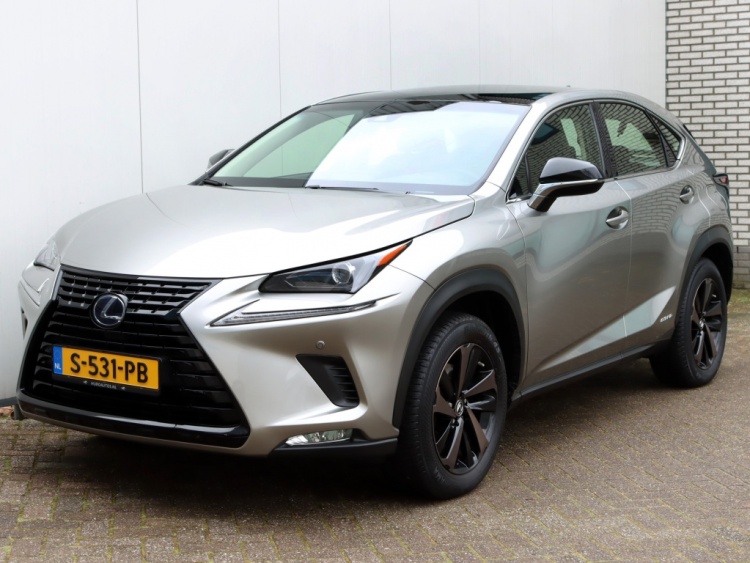 Lexus NX 300h AWD Sport Edition | Panoramadak | Leder | Premium Navi