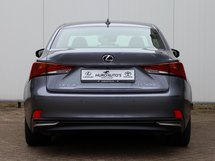 Lexus IS 300h Hybrid Luxury Line | Mark Levinson | Stoelventilatie | LED